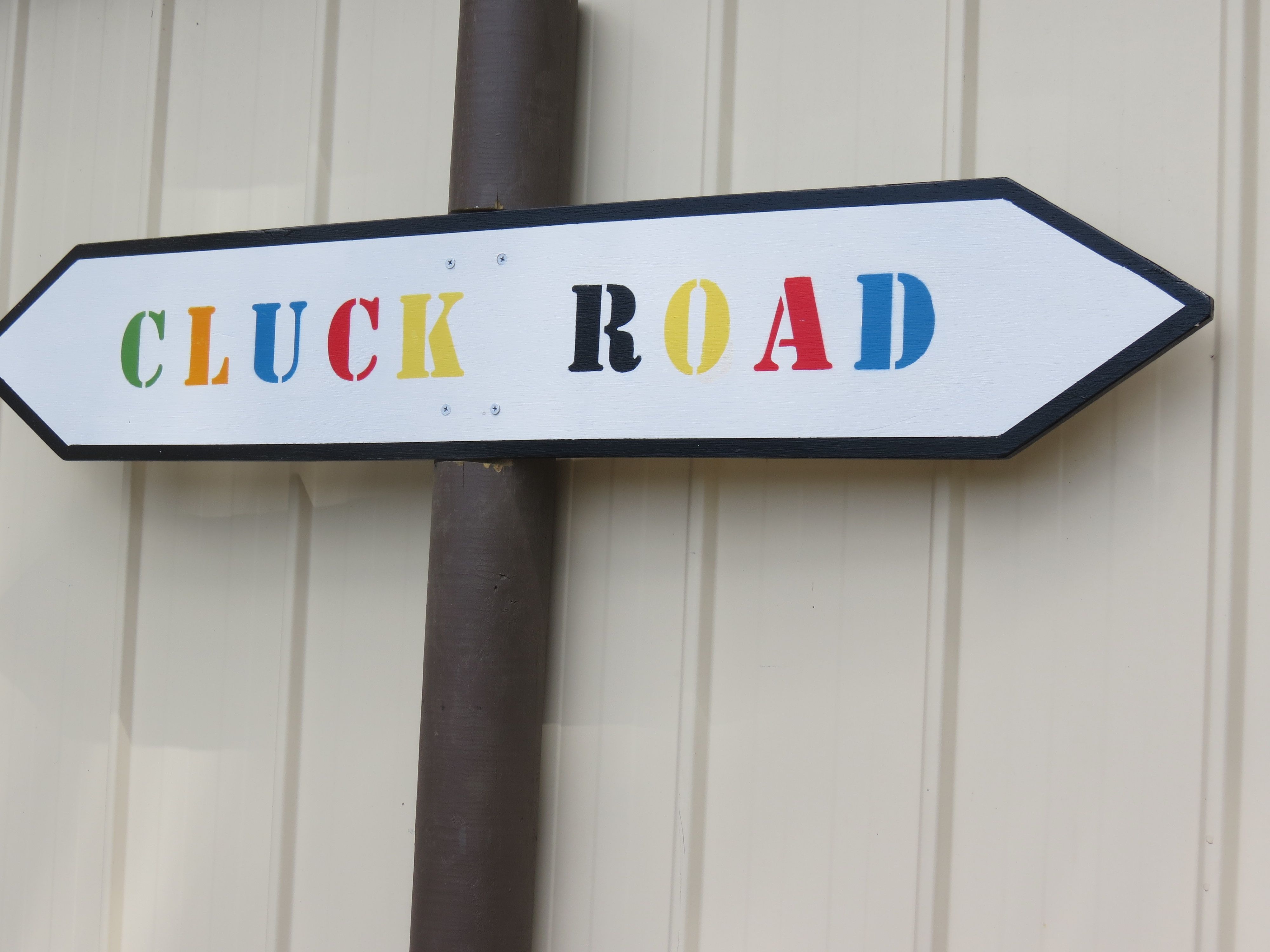Cluck Rd Sign